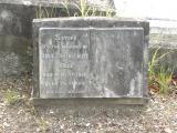 image of grave number 379354